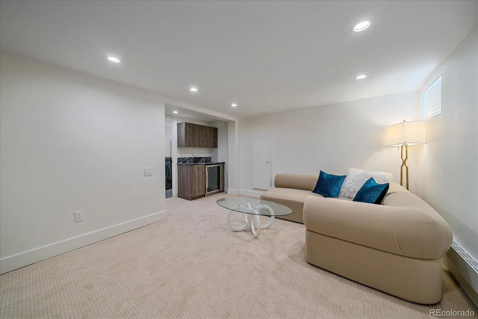 Denver, Colorado 80206, United States, 4 Bedrooms Bedrooms, ,4 BathroomsBathrooms,Residential,Active,96772