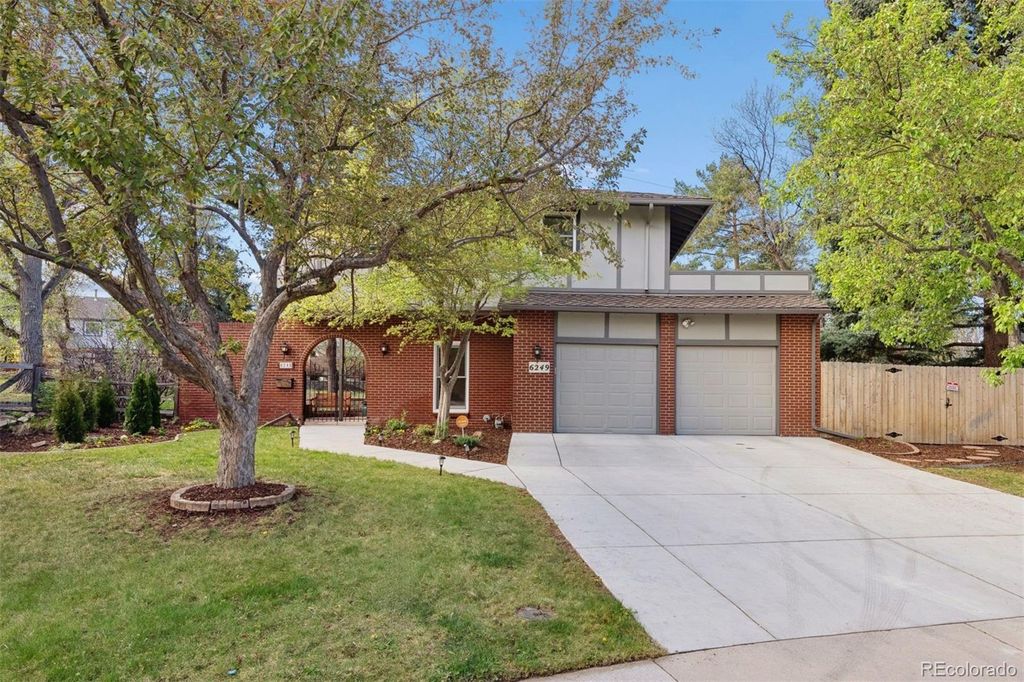 Photo of 6249 S Krameria Street, Centennial, CO 80111 (MLS # 5434265)