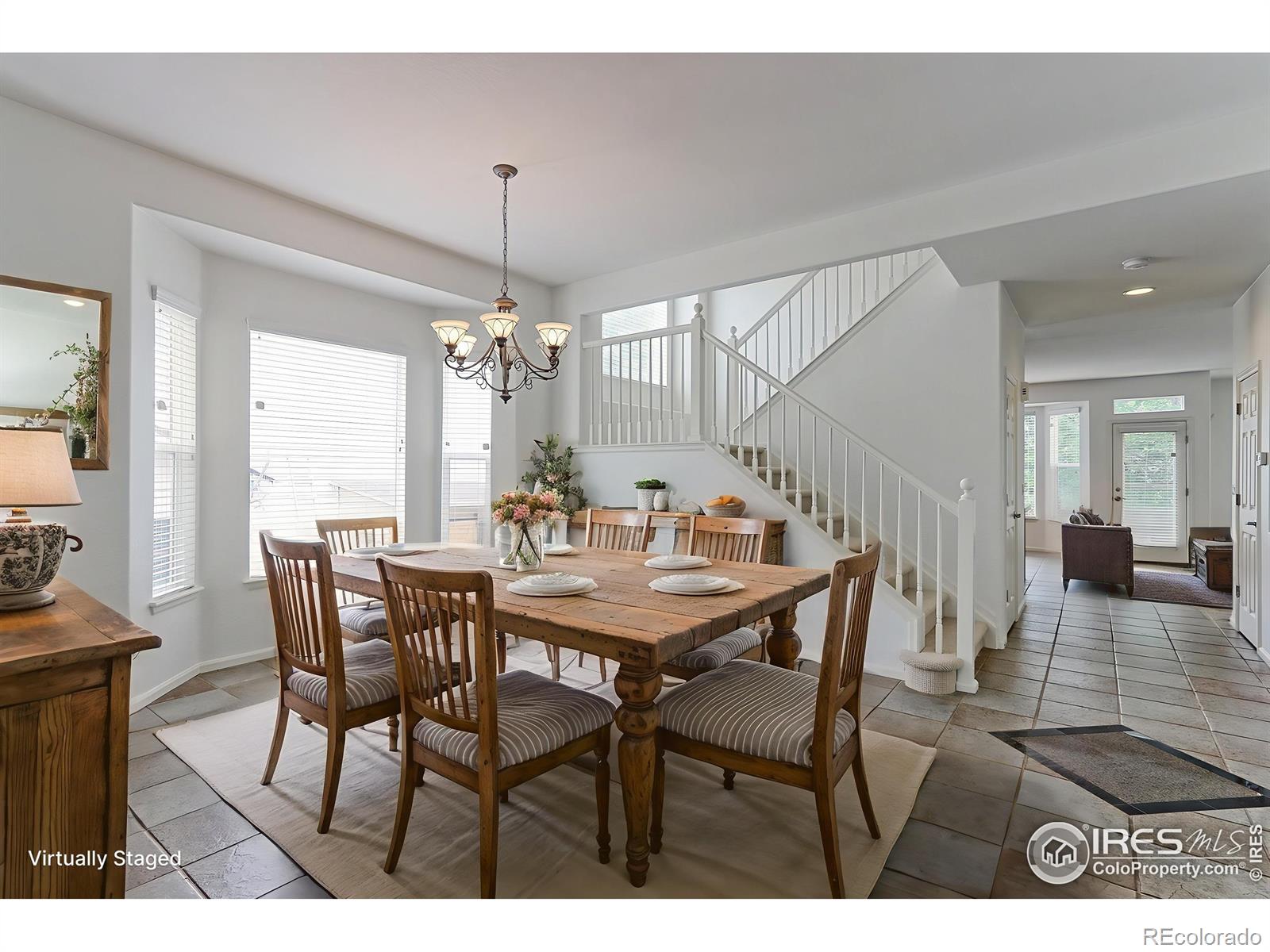 2631 E 136th Place