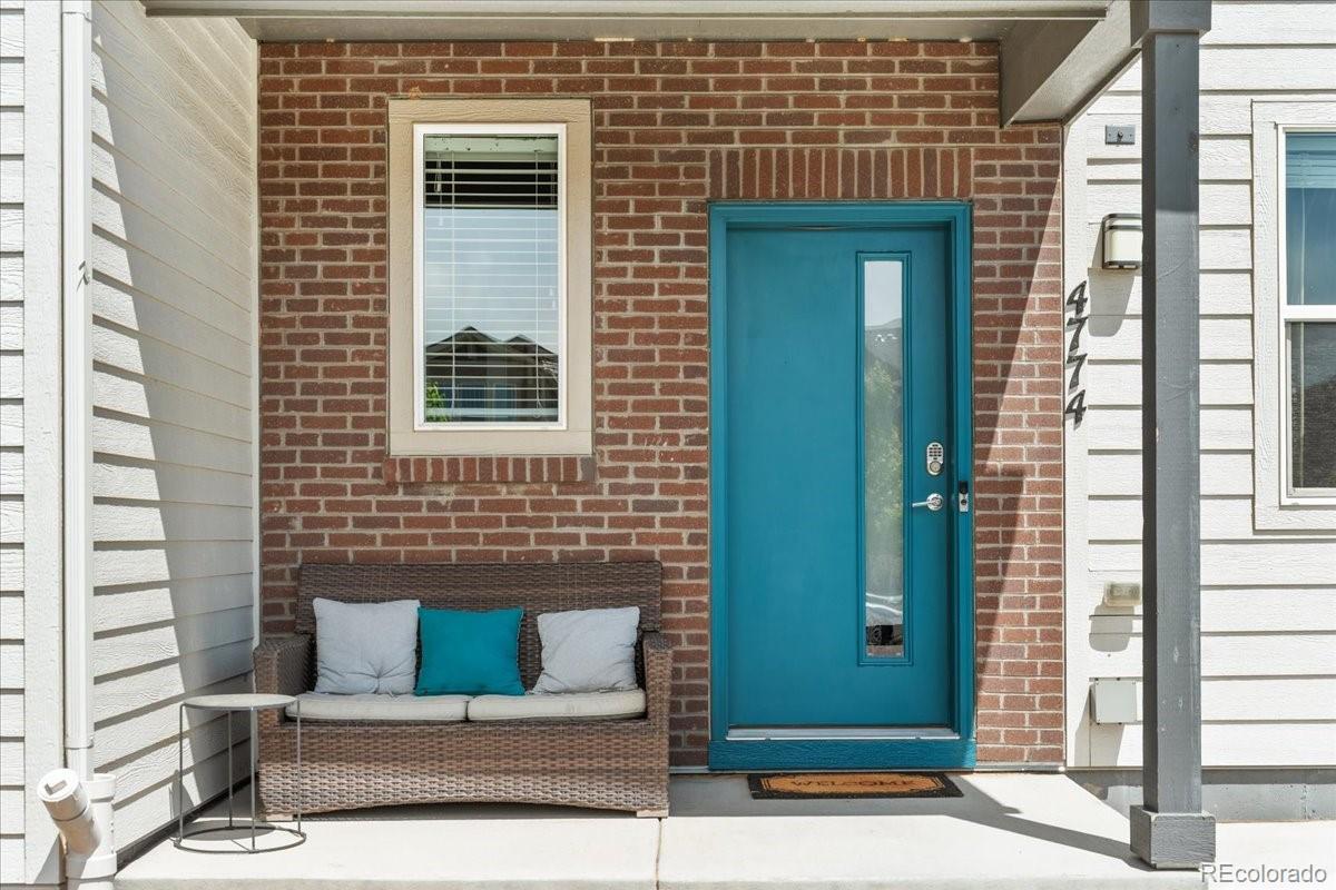 4774 Kittredge Street