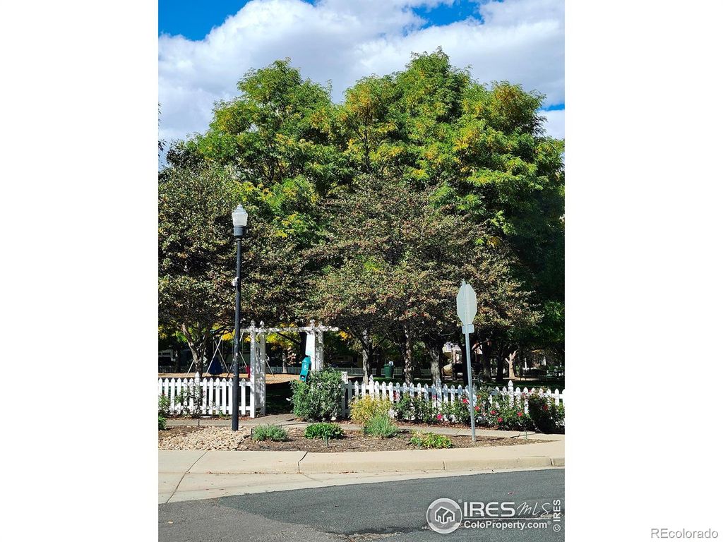 Photo of 2509 Ravenwood Lane, Lafayette, CO 80026 (MLS # IR1044726)
