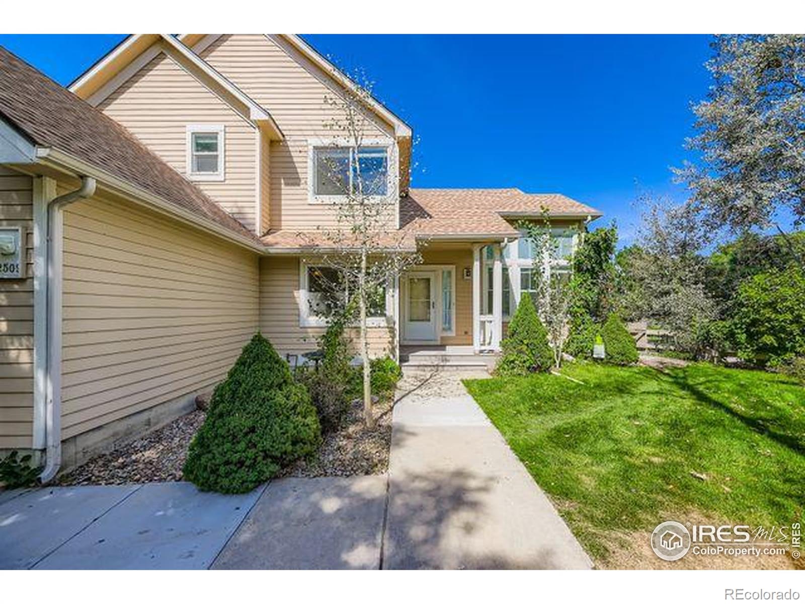 2509 Ravenwood Lane