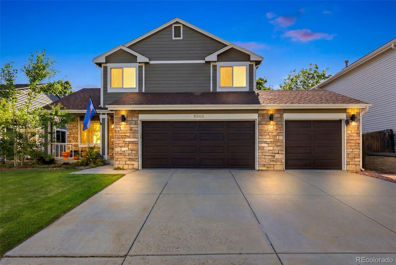 10065 Owens Street - Photo 2