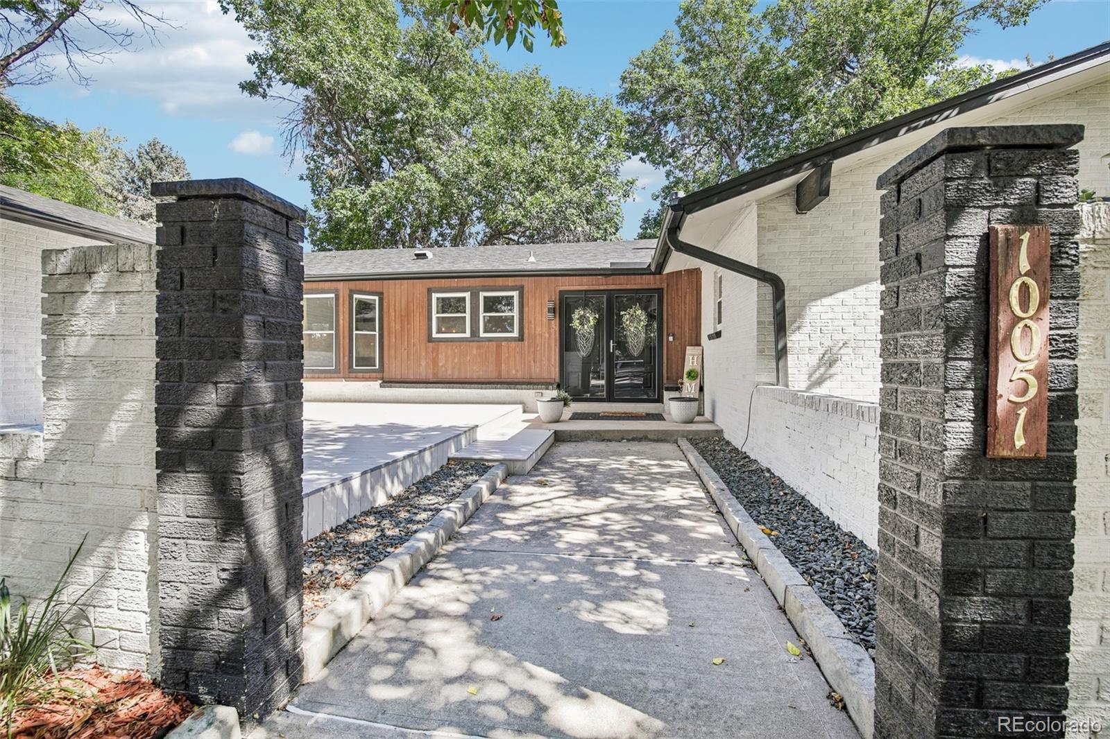 10051 E Walsh Place