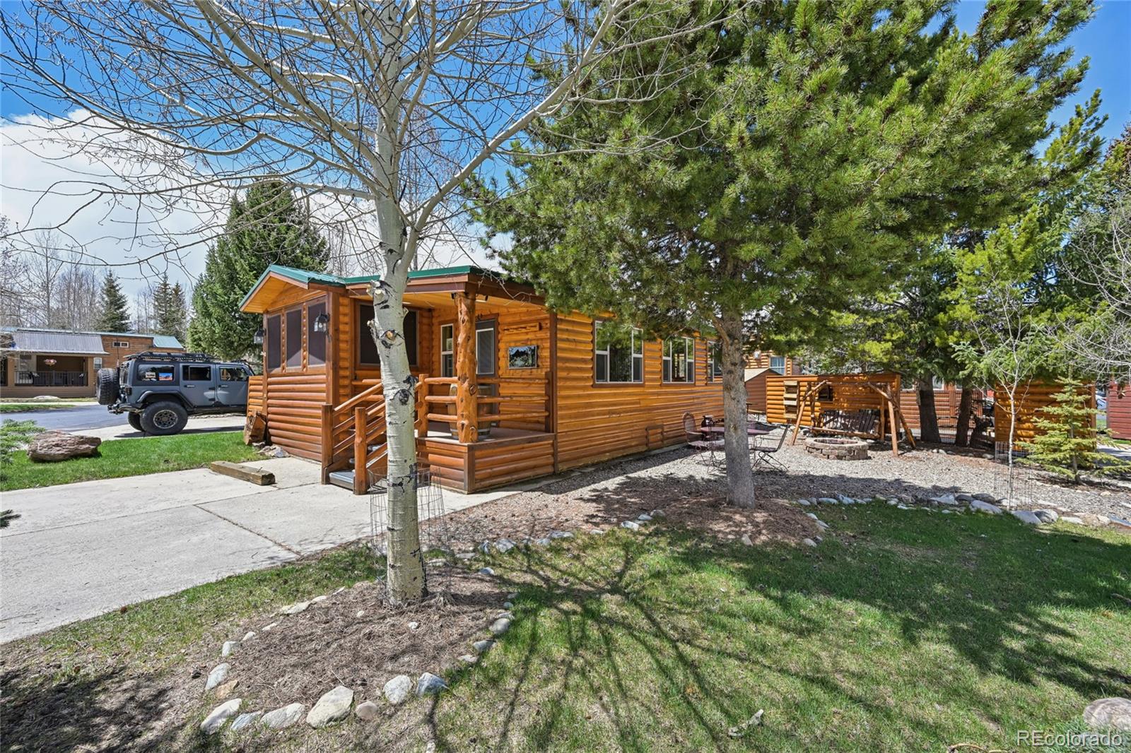 85 Revett Drive 40