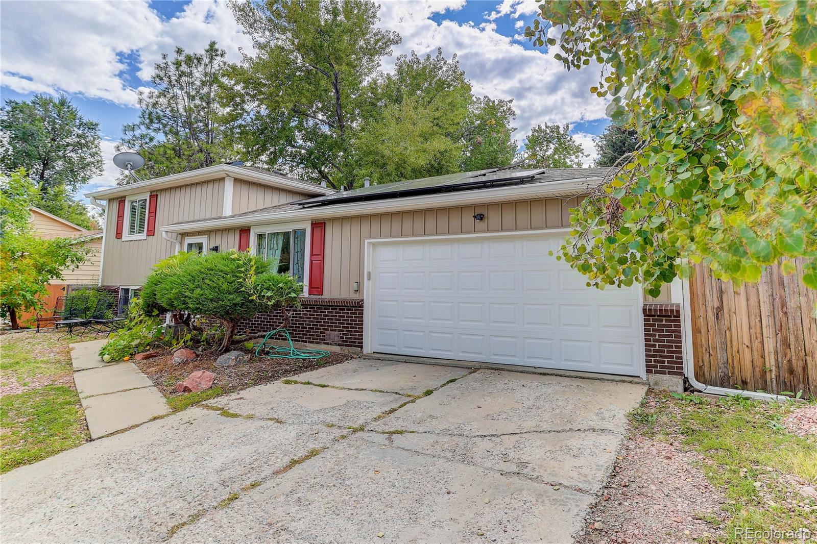 1577 S Pierson Street