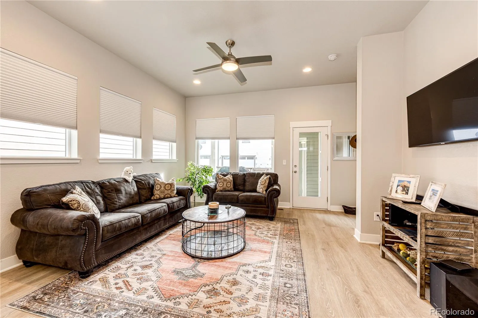 Aurora, Colorado 80019, United States, 4 Bedrooms Bedrooms, ,3 BathroomsBathrooms,Residential,Active,249285