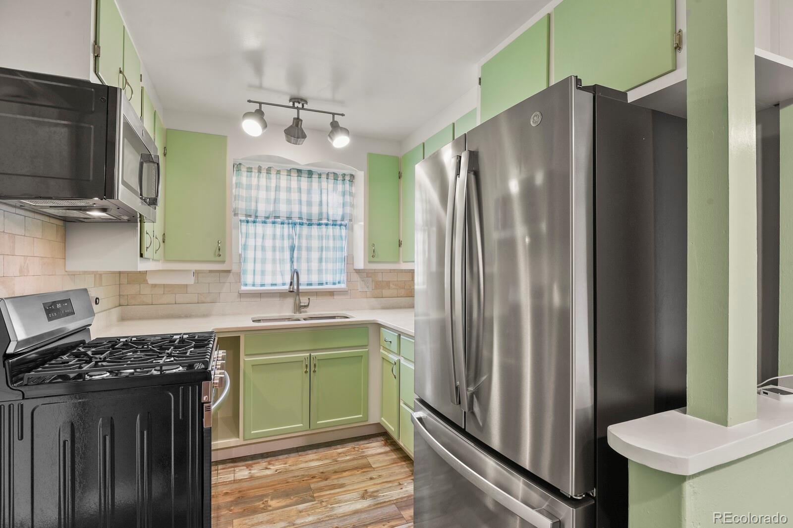 7130 W 36th Avenue, Wheat Ridge, CO, 80033 4 7130 W 36th Avenue