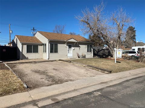 4335 S Lincoln Street, Englewood, CO 80113 - #: 2530664