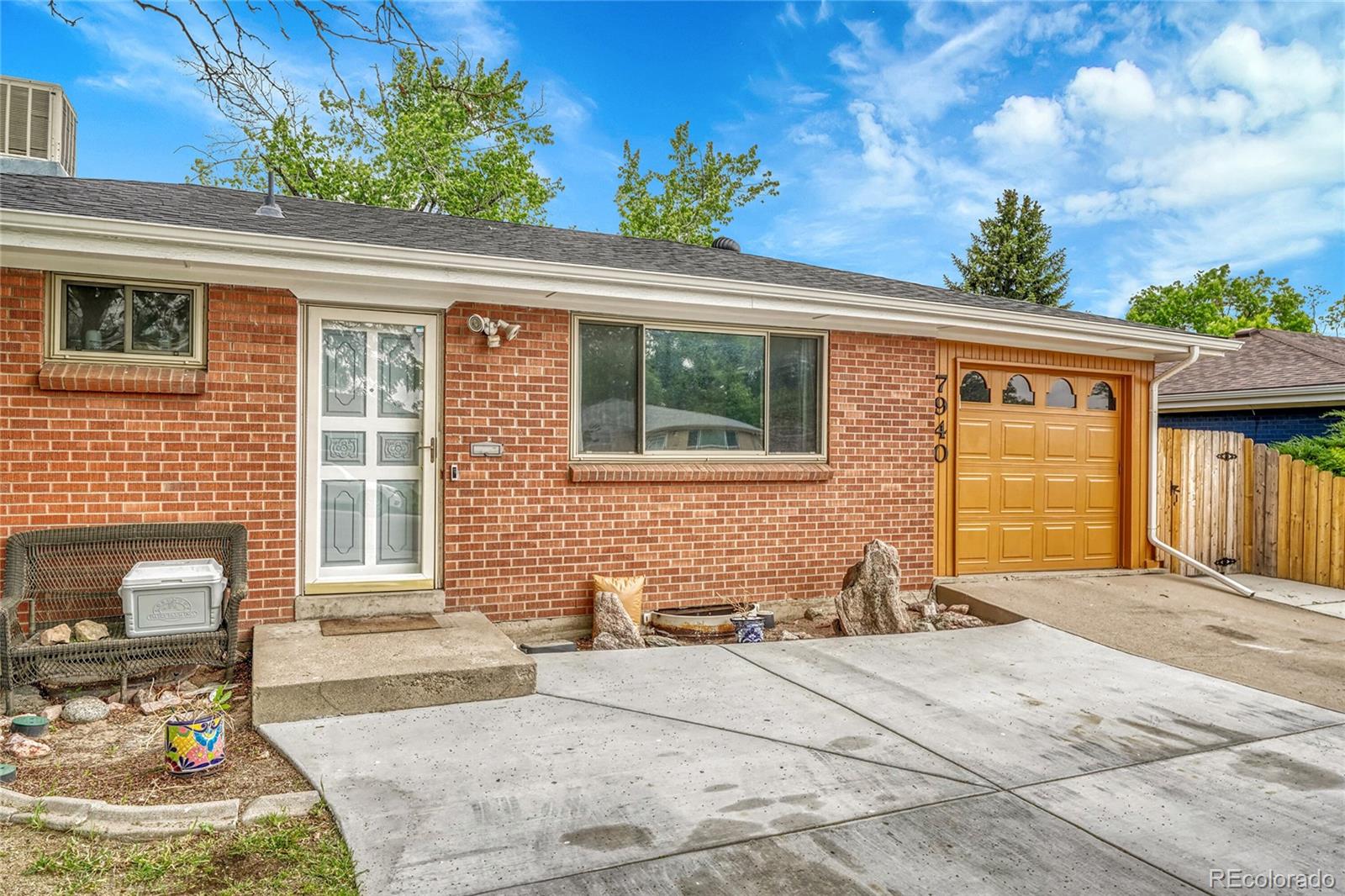 7940 Appleblossom Lane