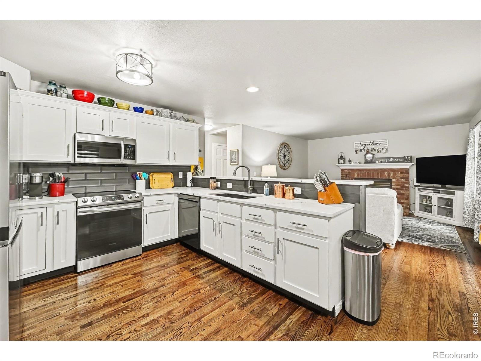 3856 Larkspur Court