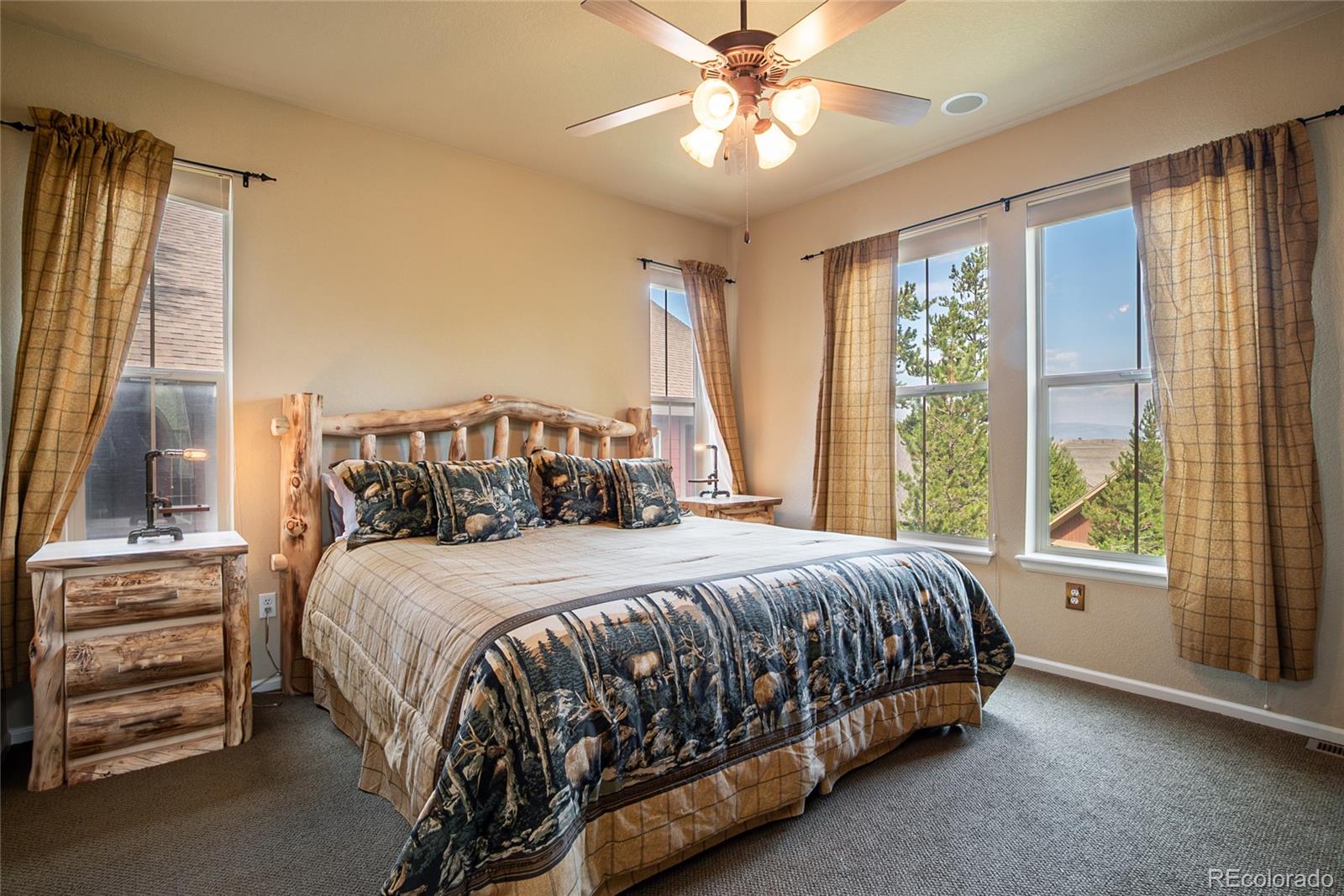 104 Saddle Horn Court