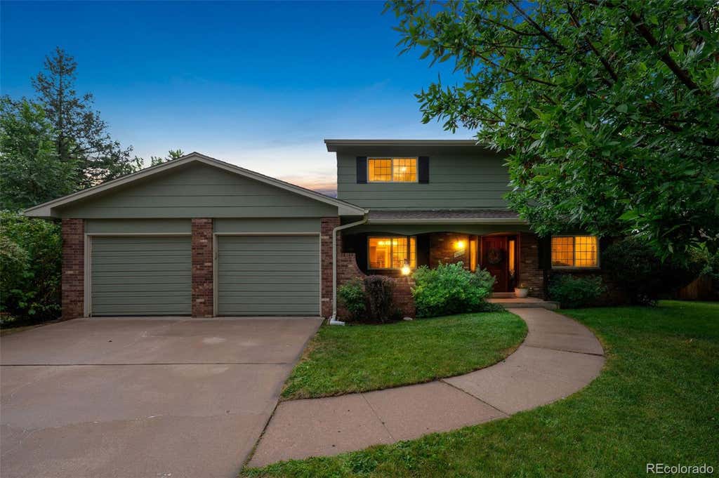 Photo of 7658 S Cedar Circle, Littleton, CO 80120 (MLS # 8287213)