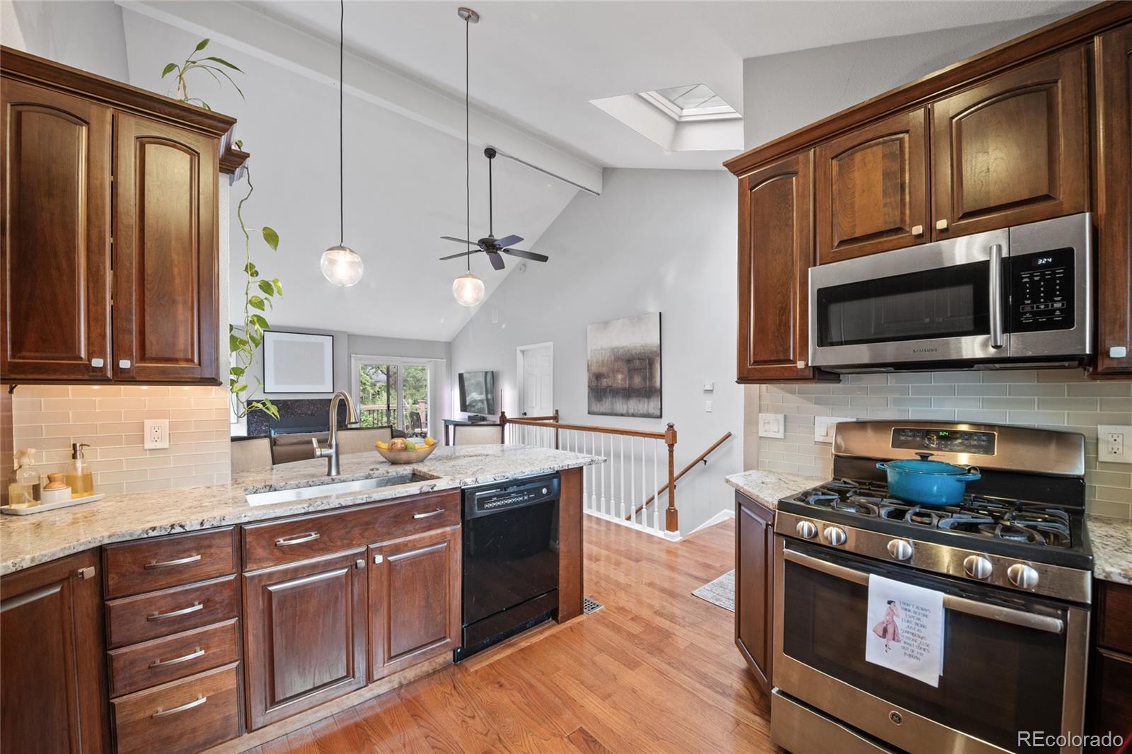 4605 S Yosemite Street 25