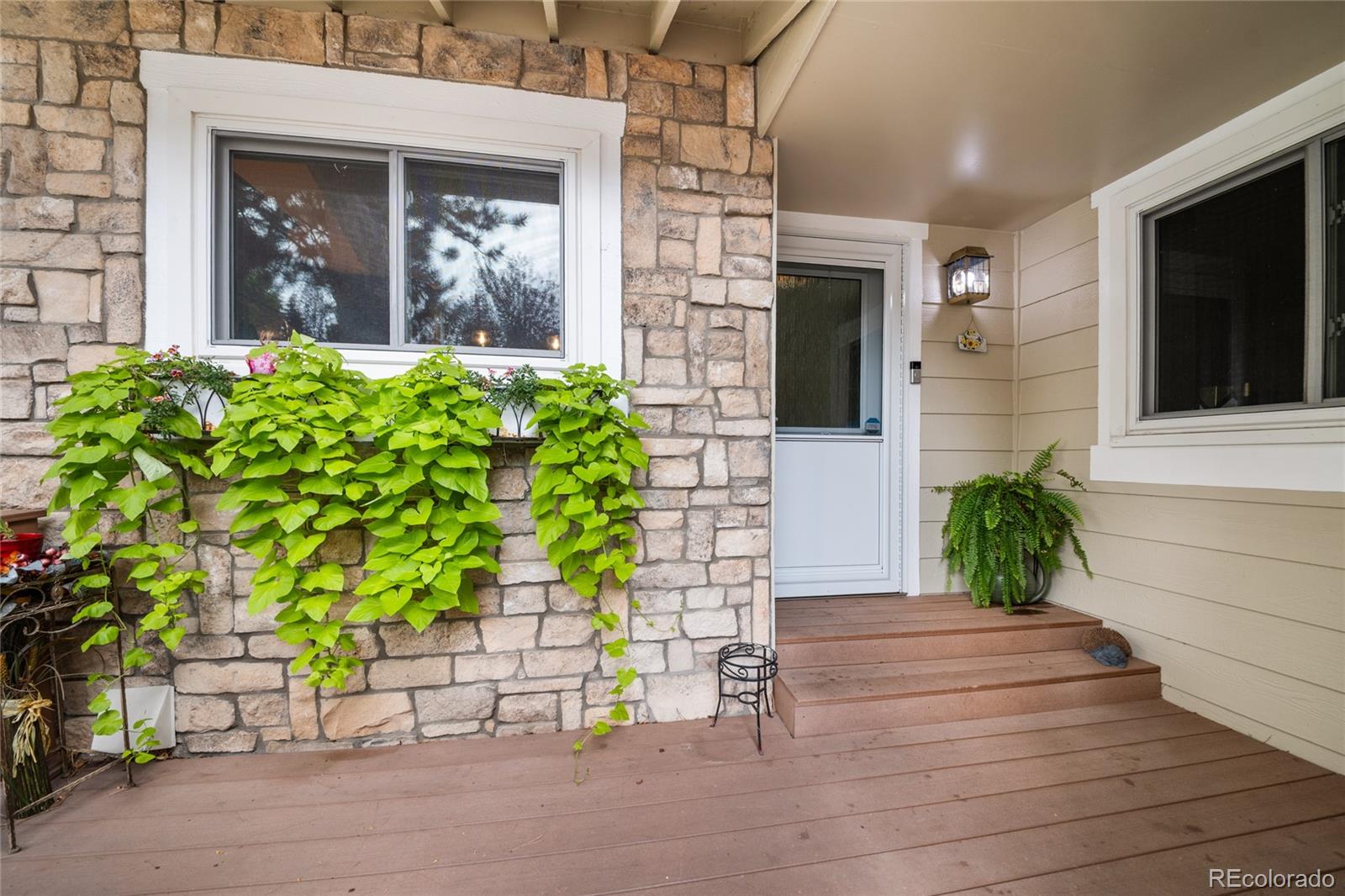 4605 S Yosemite Street 25