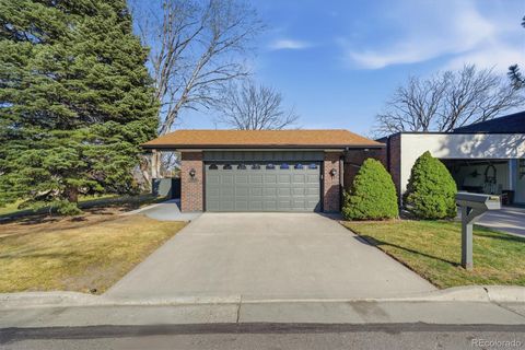 Photo of 7472 W Cedar Circle, Lakewood, CO 80226 (MLS # 2244633)