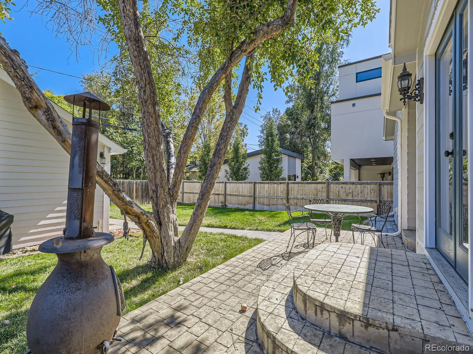 Denver, Colorado 80210, United States, 4 Bedrooms Bedrooms, ,4 BathroomsBathrooms,Residential,Pending,39264