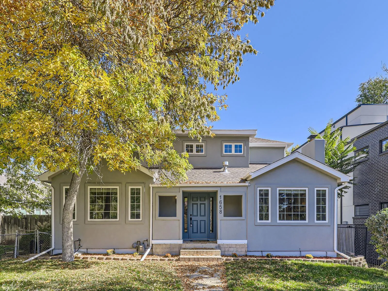 Denver, Colorado 80210, United States, 4 Bedrooms Bedrooms, ,4 BathroomsBathrooms,Residential,Pending,39264