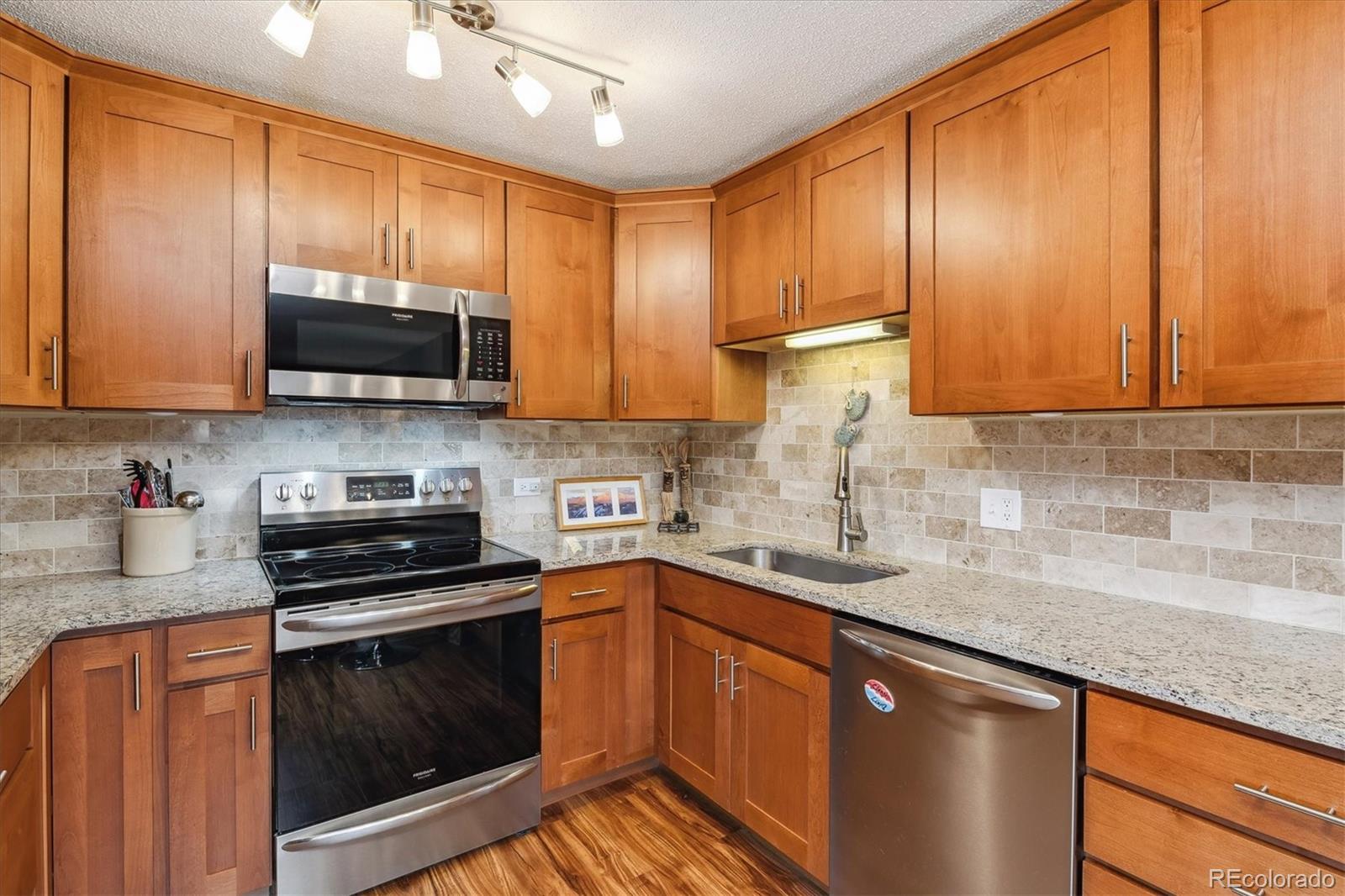 9320 E Center Avenue 7A