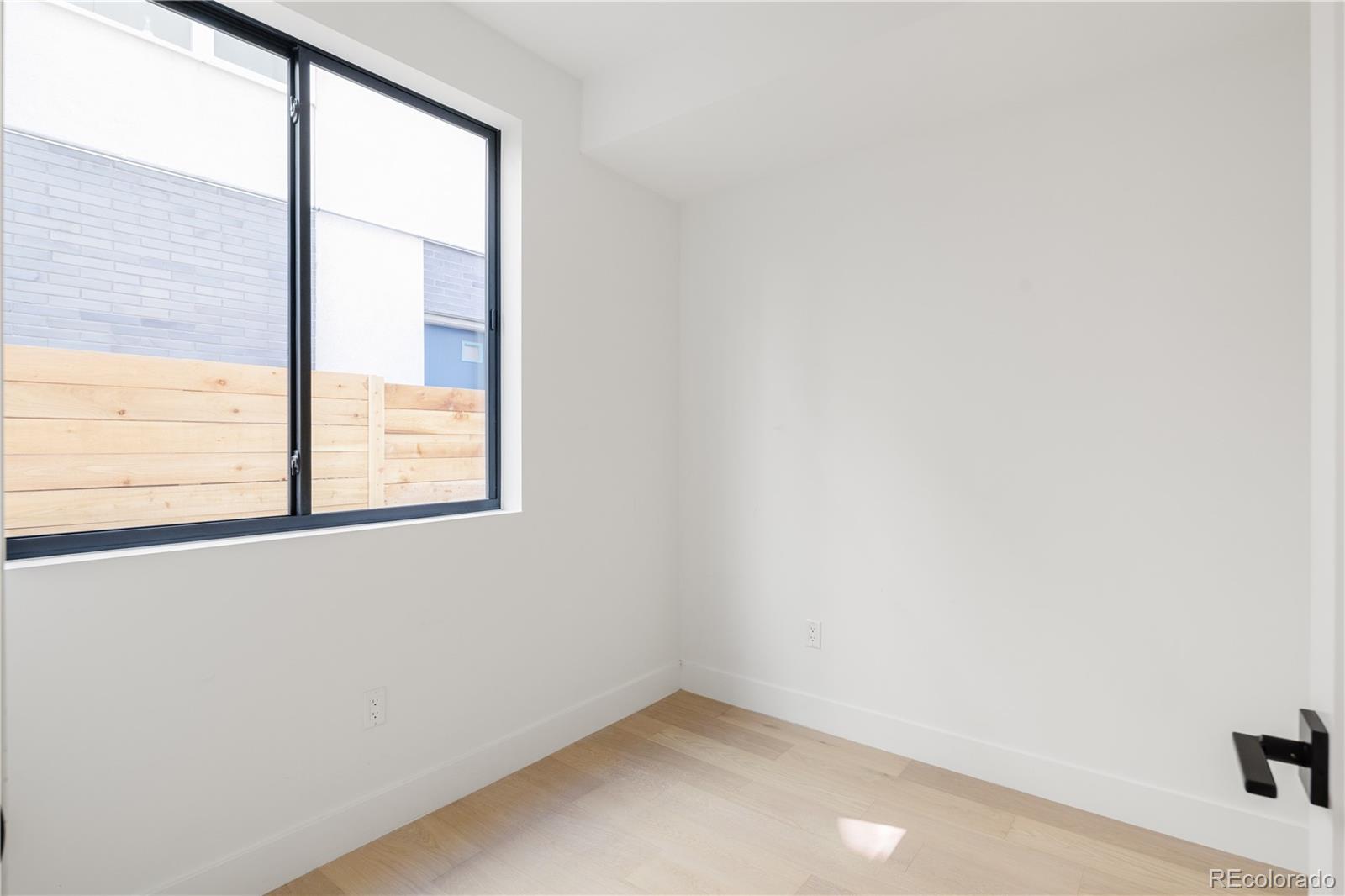 4415 W 45th Avenue