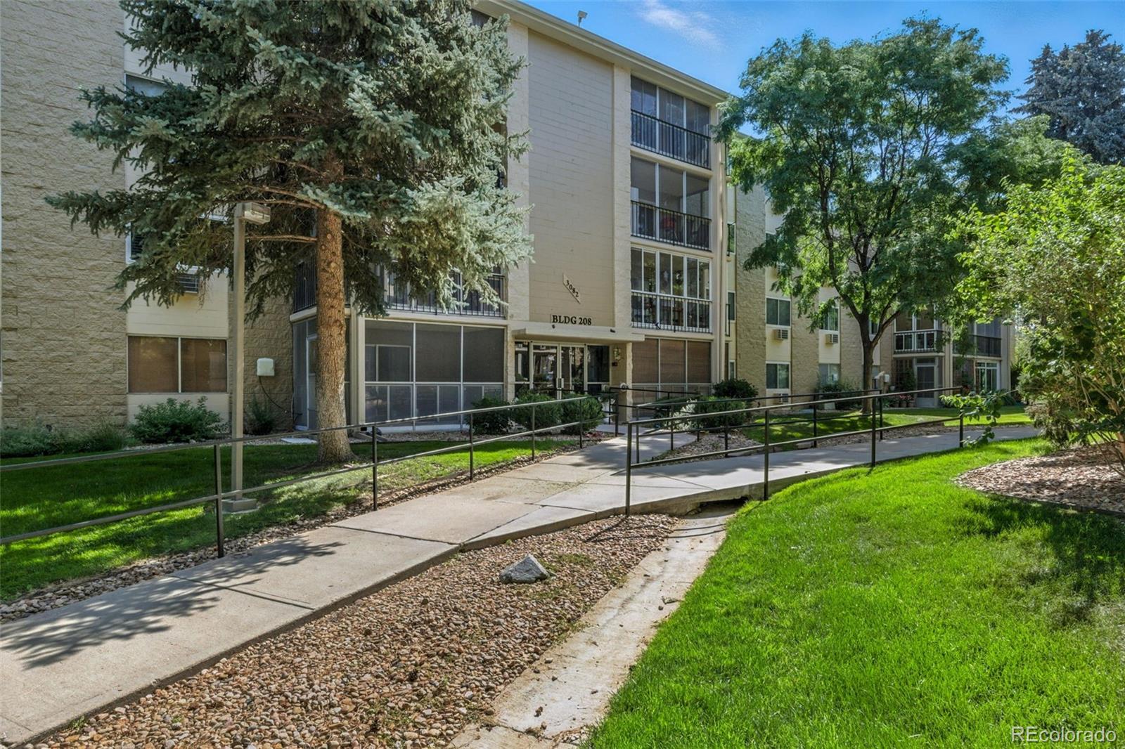 3082 S Wheeling Way 205