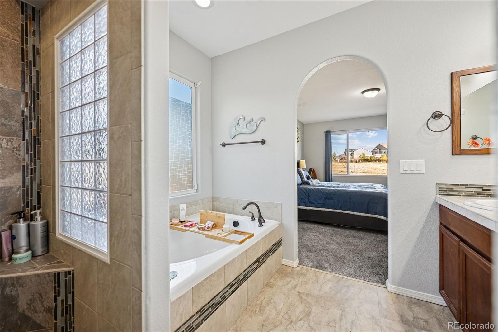 10649 Mt Emerald Drive