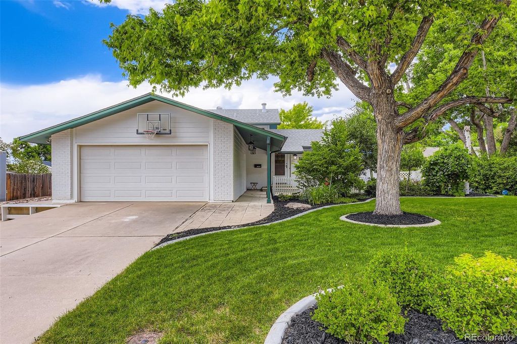 Photo of 1651 E Kettle Avenue, Centennial, CO 80122 (MLS # 3985749)