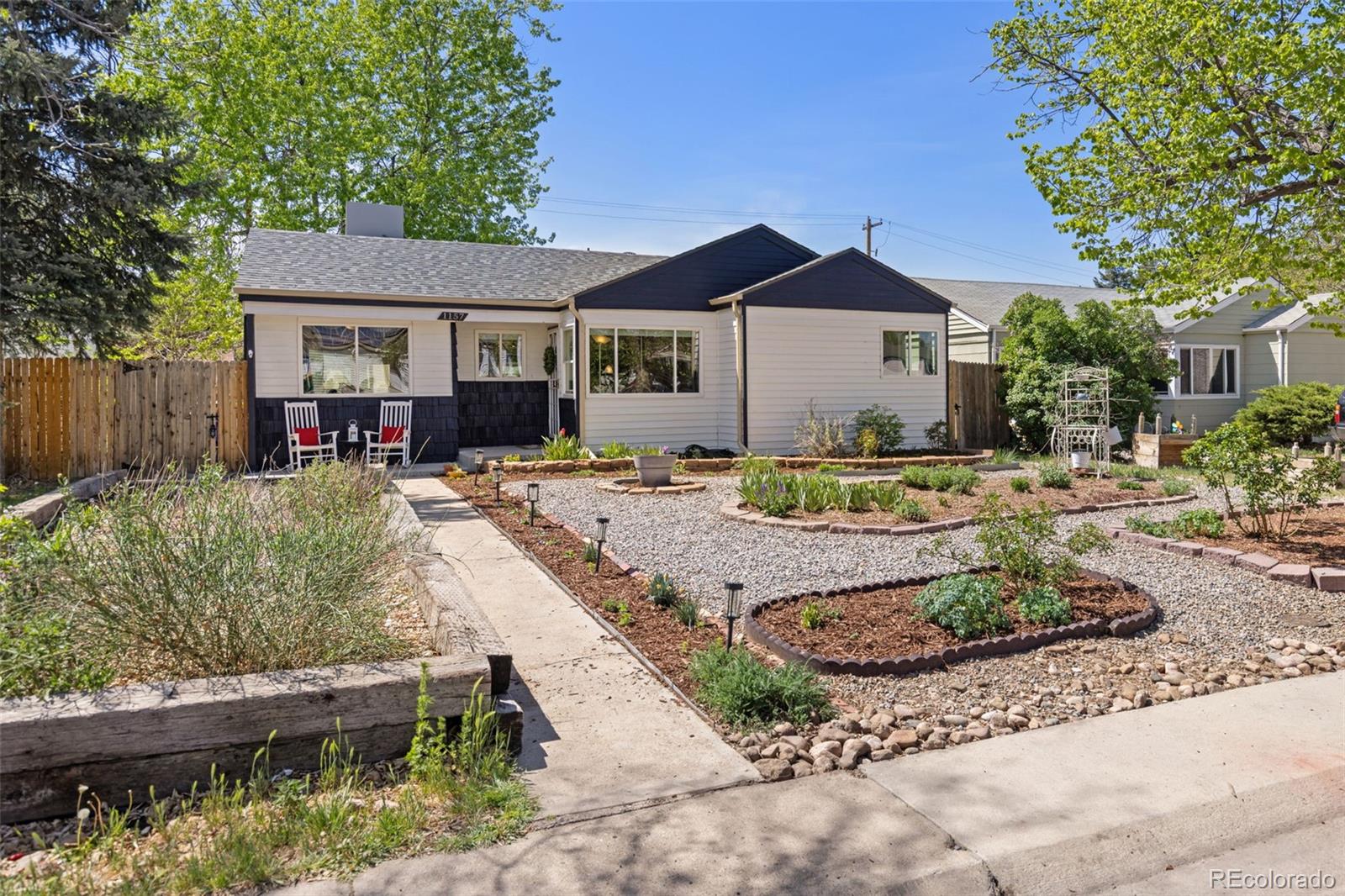 1157 Kingston Street