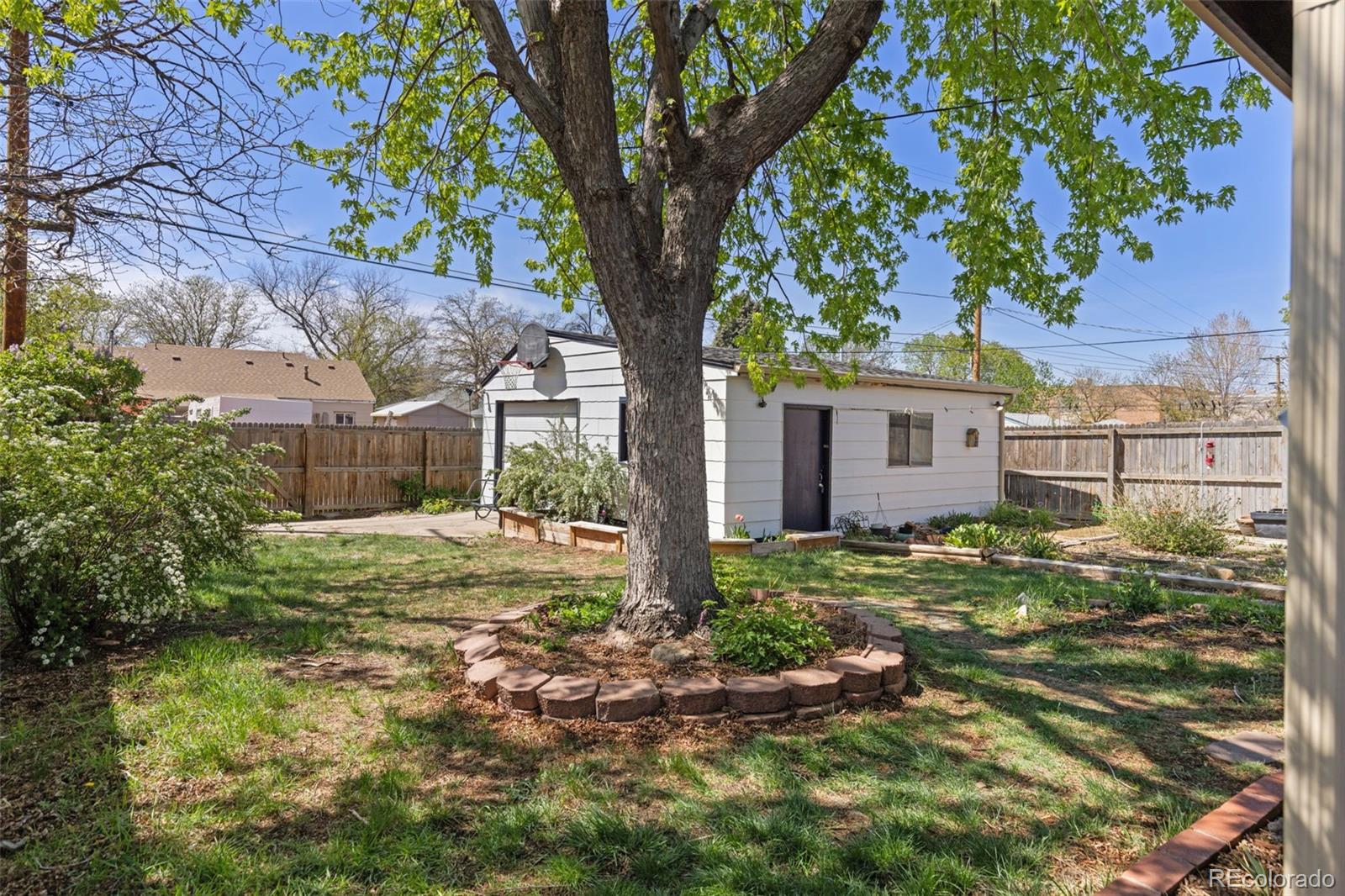 1157 Kingston Street