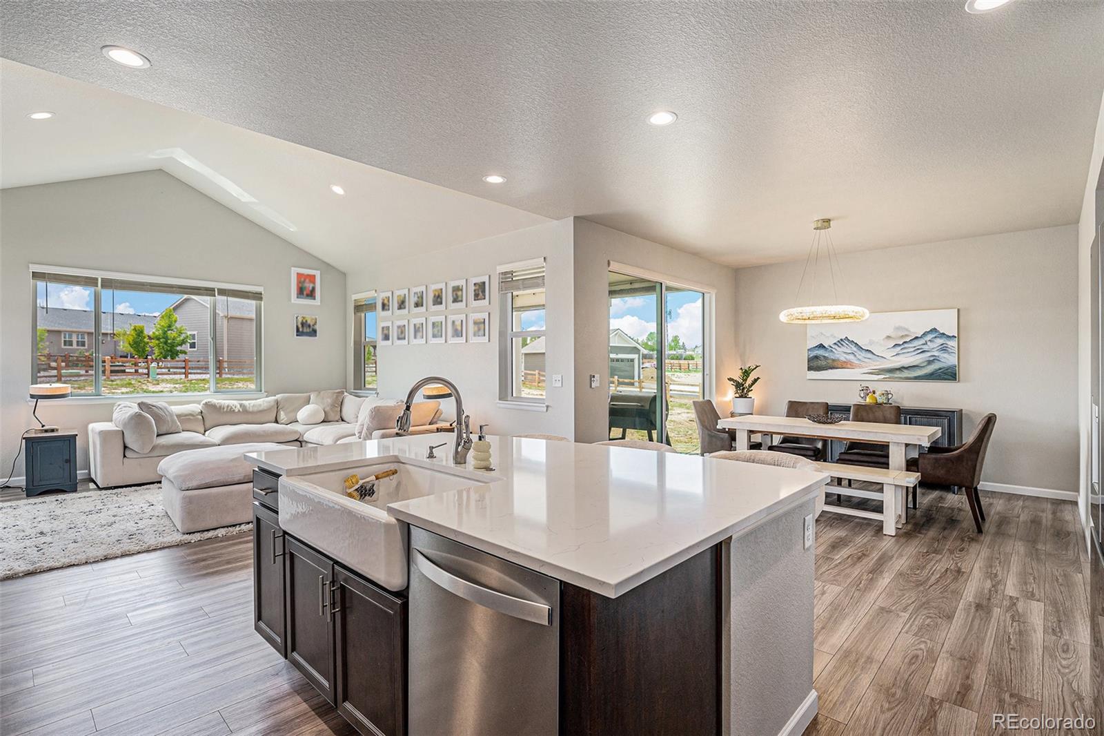 4532 Dewey Lane