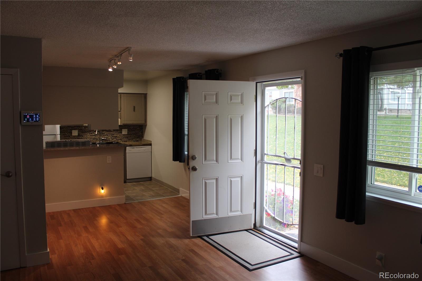 1291 S Wheeling Way