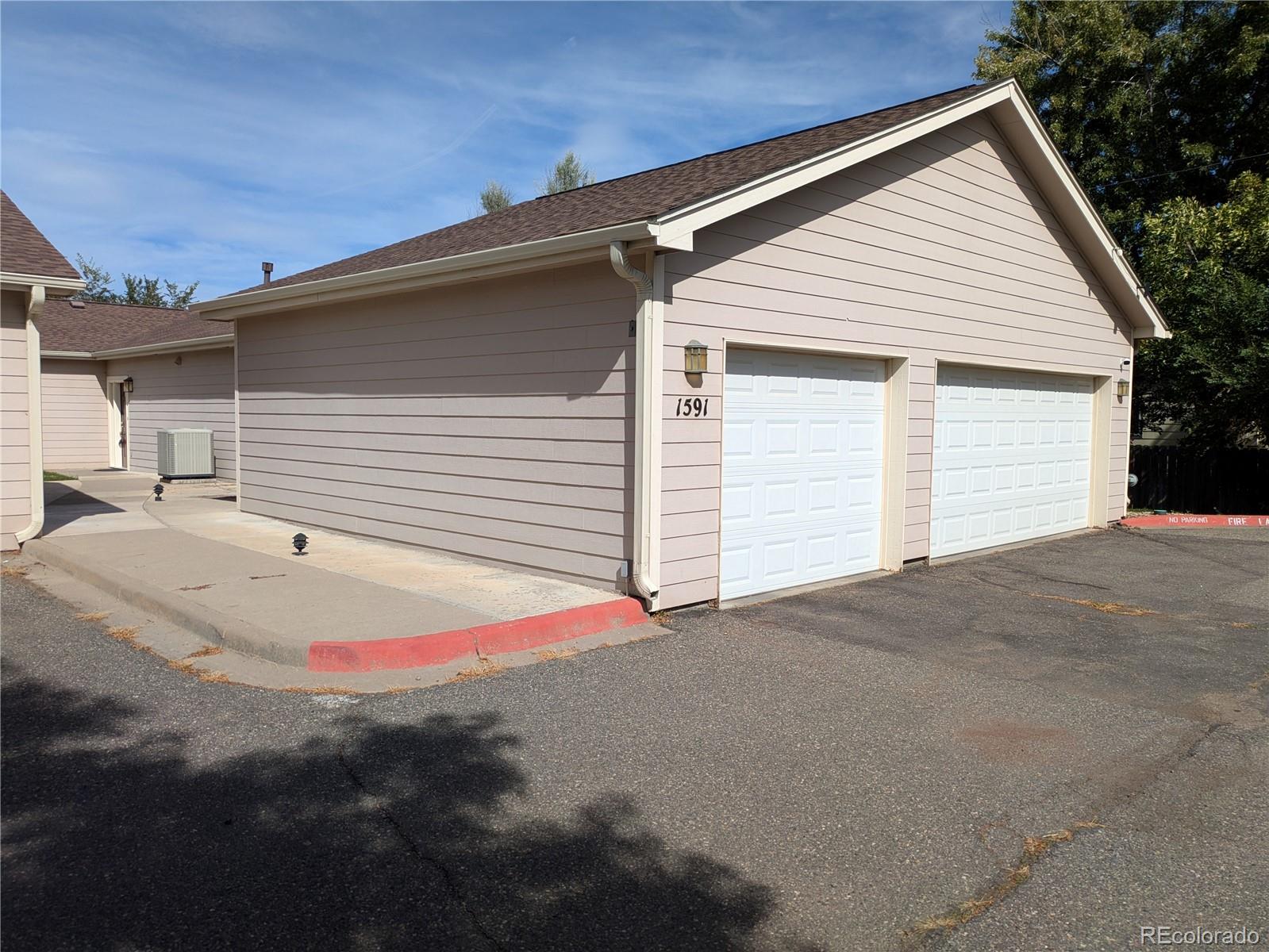 1591 Roseannaa Drive