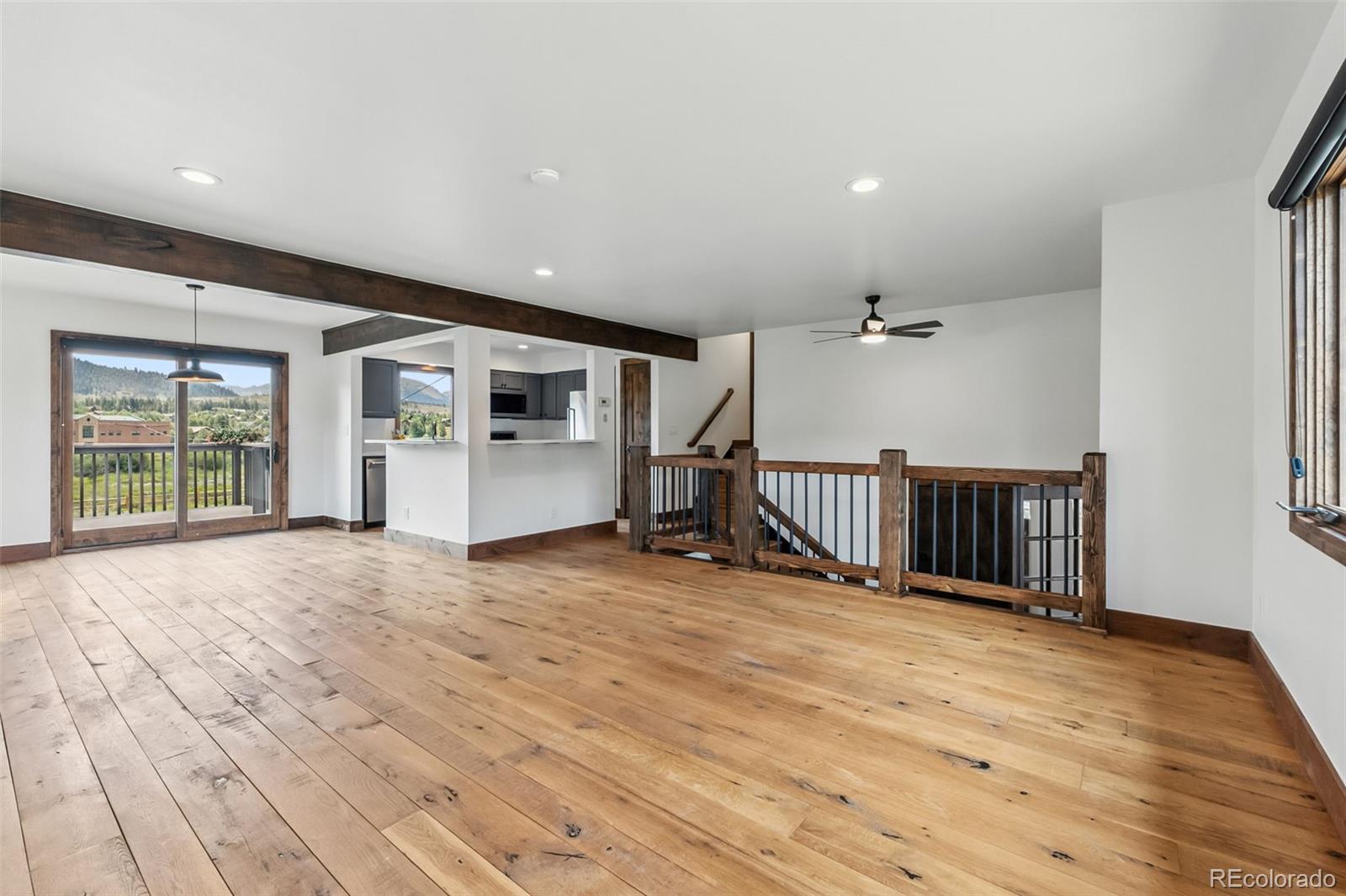 815 Summit Drive