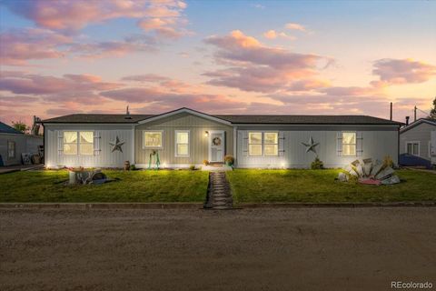 Photo of 329 4th Avenue, Deer Trail, CO 80105 (MLS # 5373188)