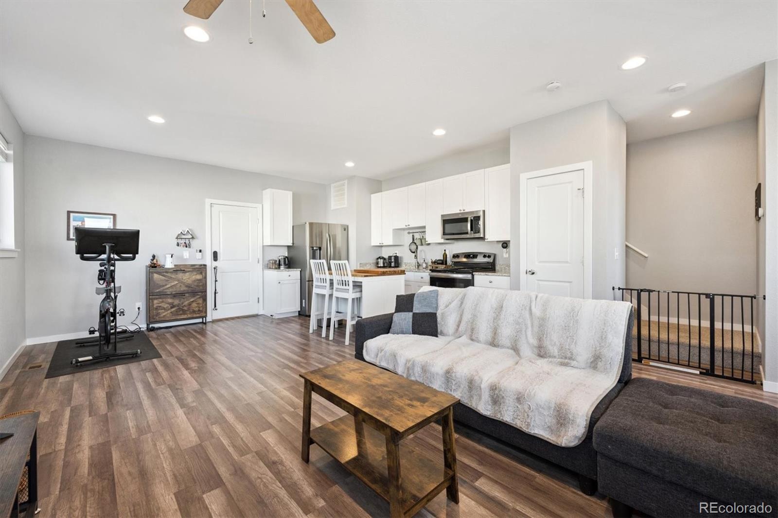265 S 4th Court