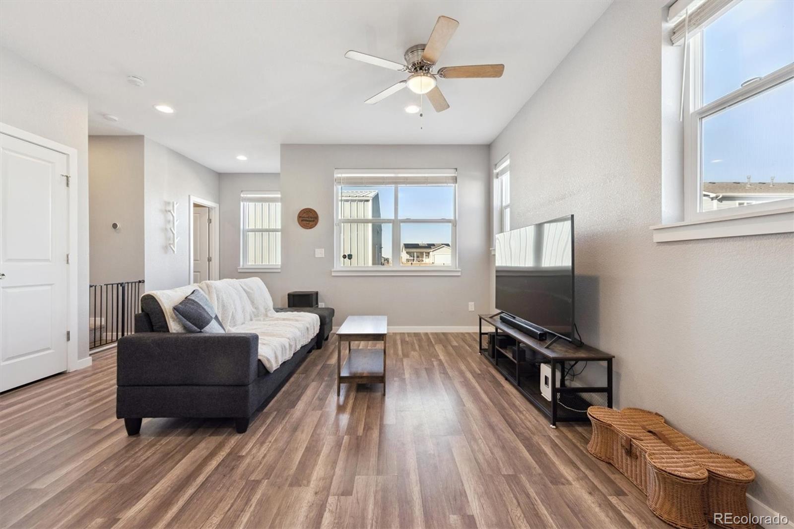 265 S 4th Court