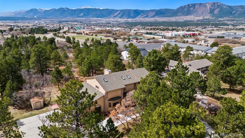 Photo of 1669 Woodstone Way, Monument, CO 80132 (MLS # 5710991)