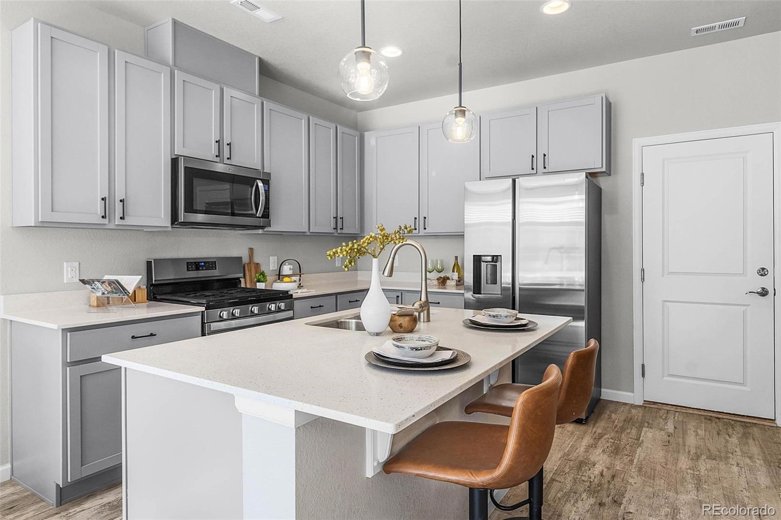 19592 W 93rd Place C