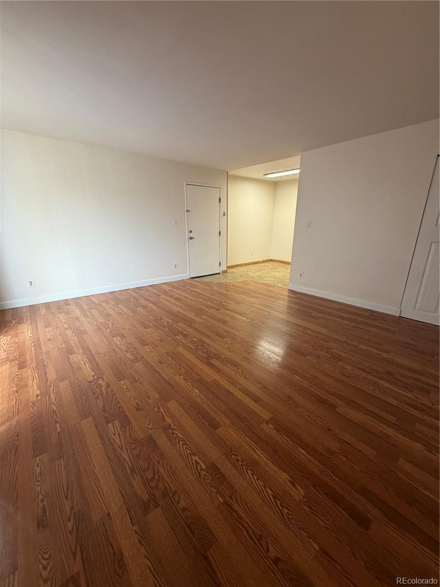 10211 Ura Lane 1-302