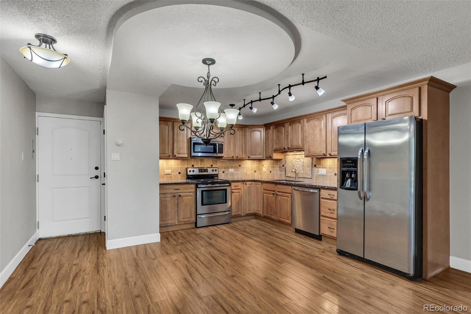 9180 E Center Avenue 7C