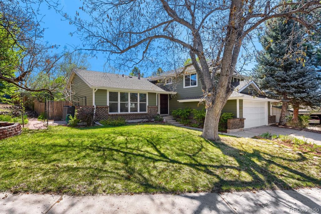 Photo of 6640 S Heritage Place W, Centennial, CO 80111 (MLS # 3381965)
