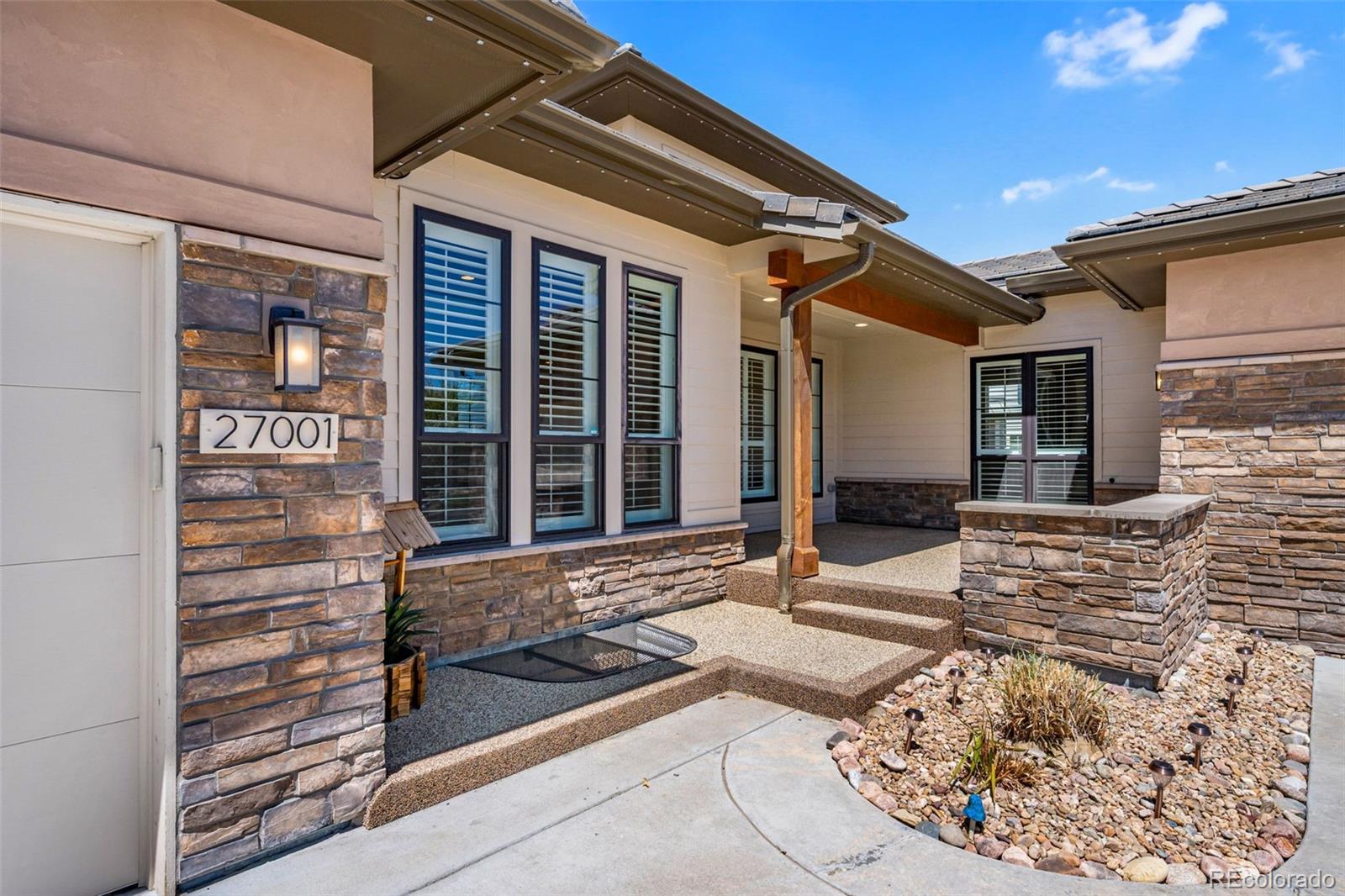 27001 E Long Circle