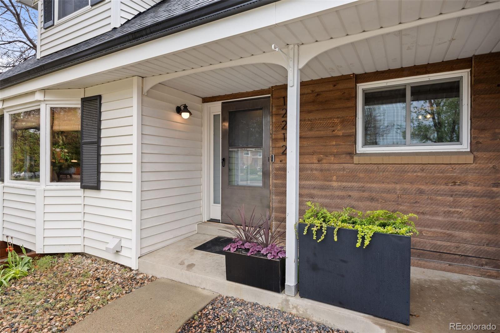 12212 W 60th Place