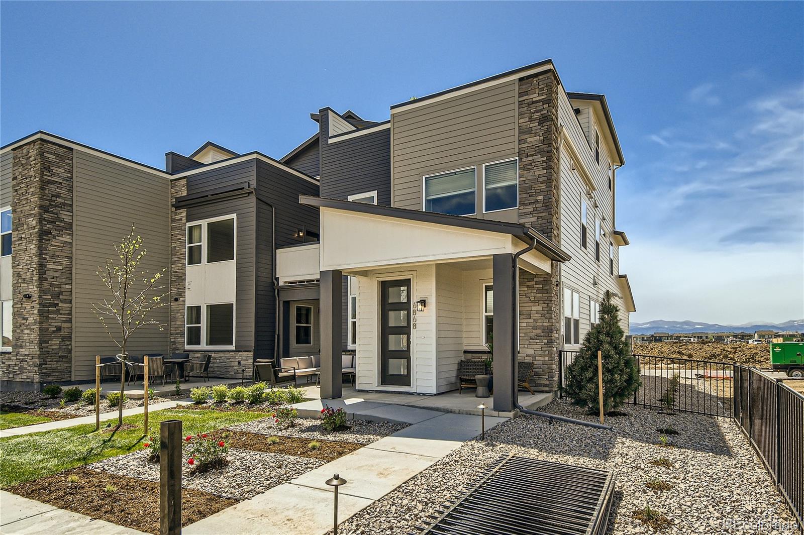 6864 Bryant Court
