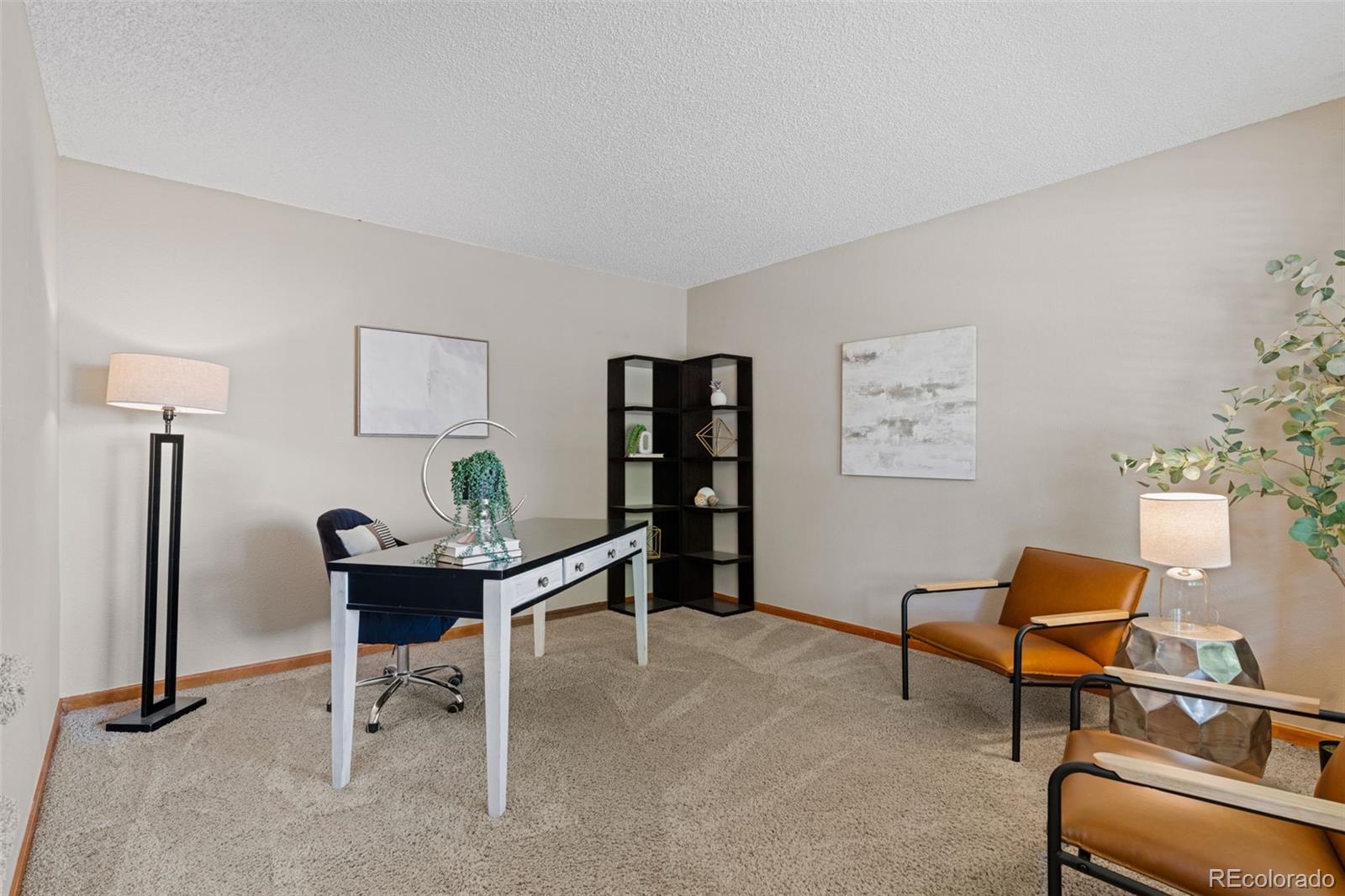 20922 E Crestline Circle