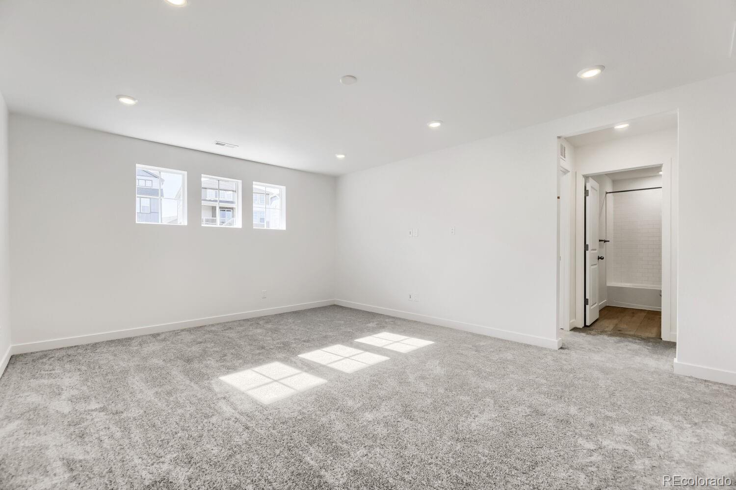 10882 Tundra Top Drive