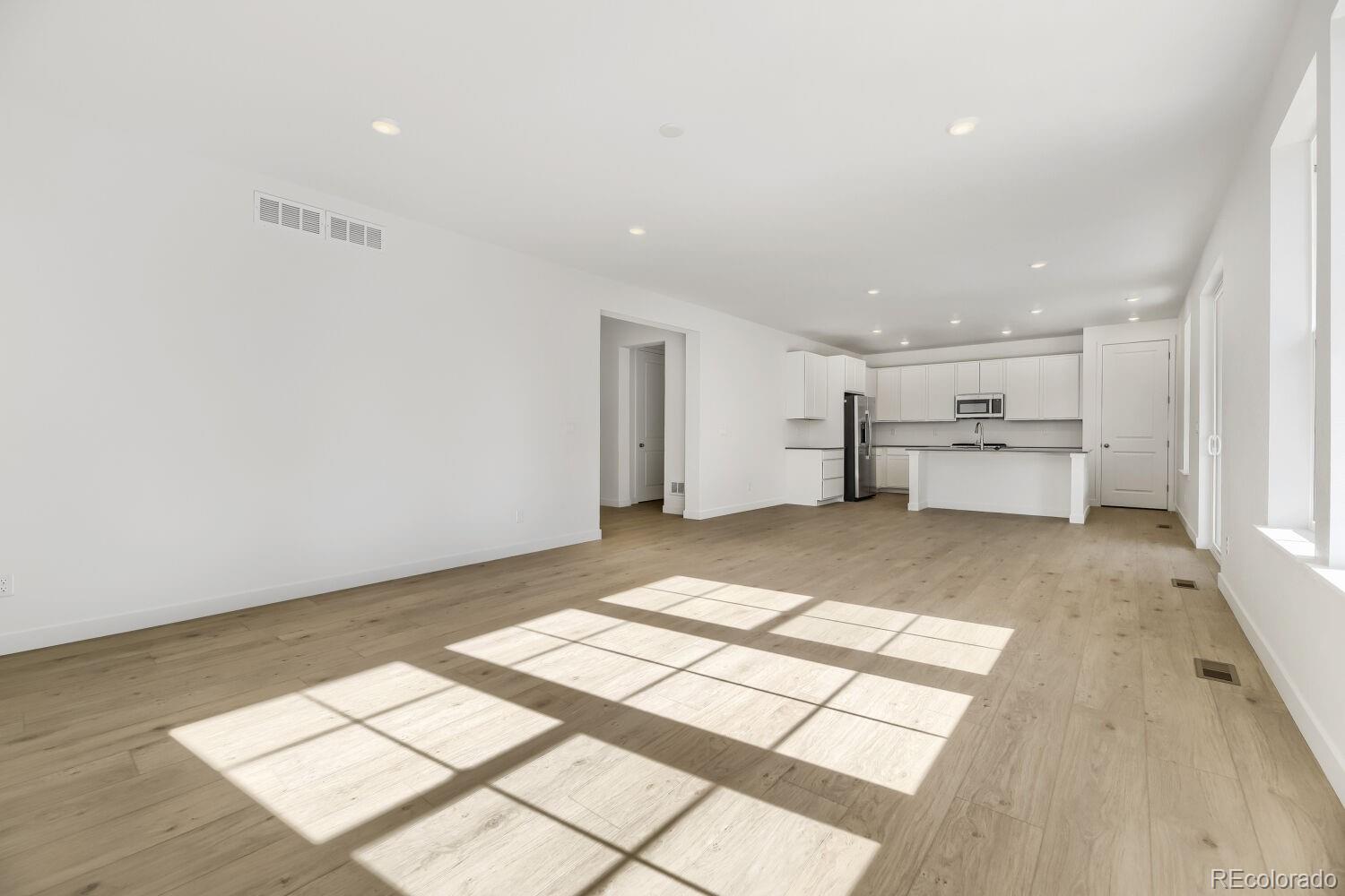 10882 Tundra Top Drive