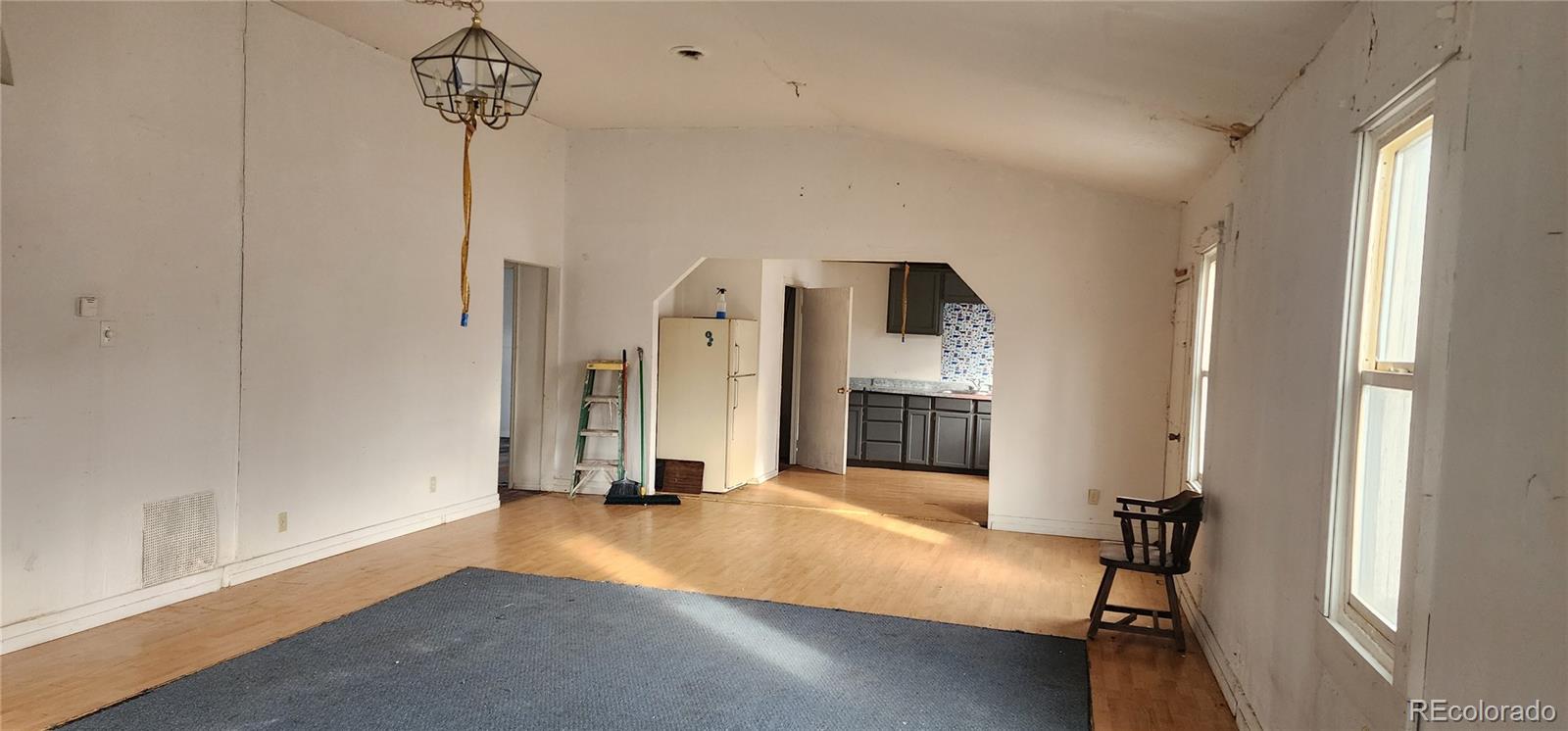 1017 Smithland Avenue