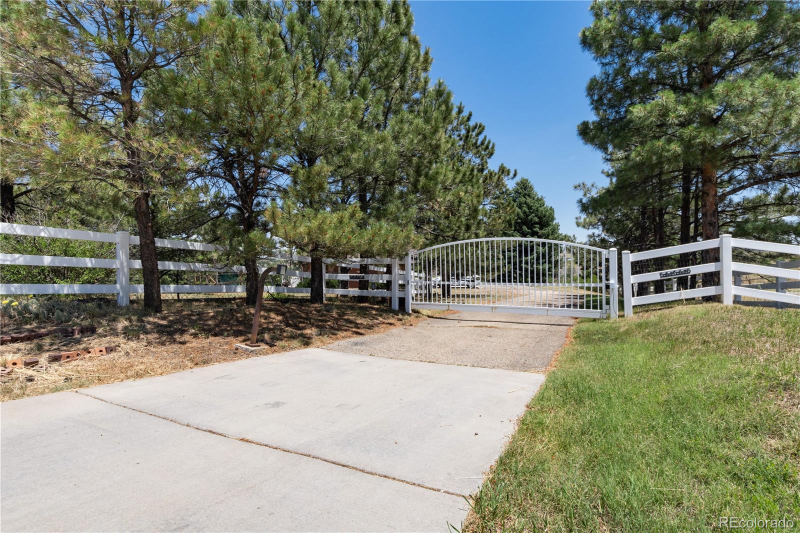 7846 Village Road