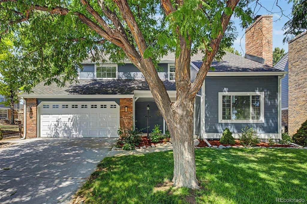 Photo of 6423 E Long Circle, Englewood, CO 80112 (MLS # 5987874)